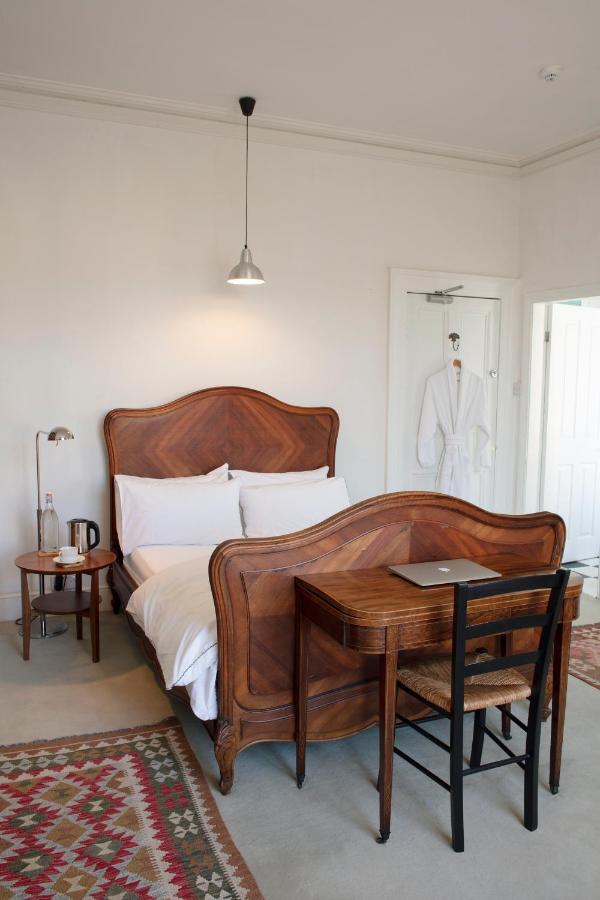 Bed & Breakfast Square Tree House Liverpool